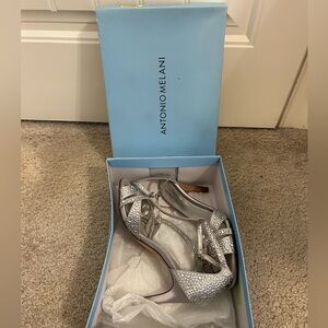 Antonio Melani Silver Heels